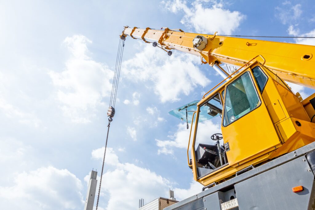 Link Resources vehicle loading crane course mobile crane lifting load during construction operation