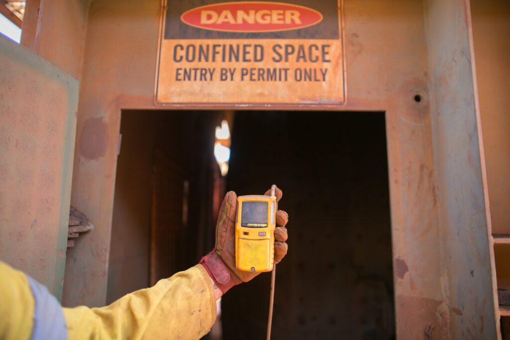 Link Resources rig ready program gas detection equipment used for confined space safety training