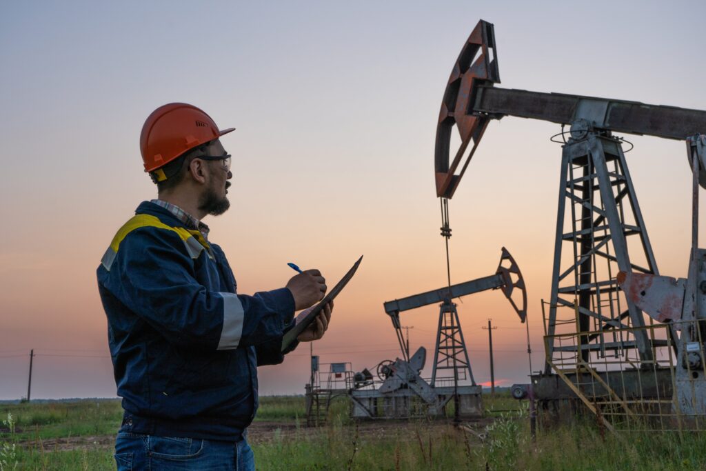 Link Resources mining site safety supervisor MSS S123 G189 supervisor reviewing oil pump operations